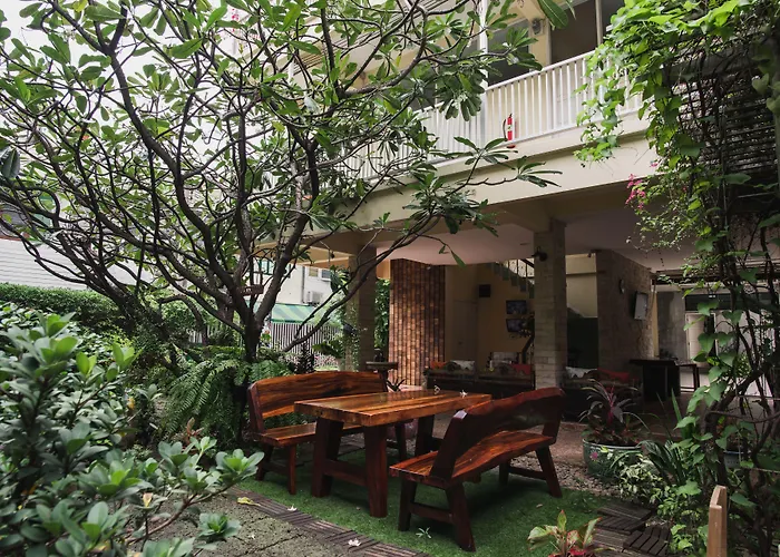 Issara By D Hostel Bangkok